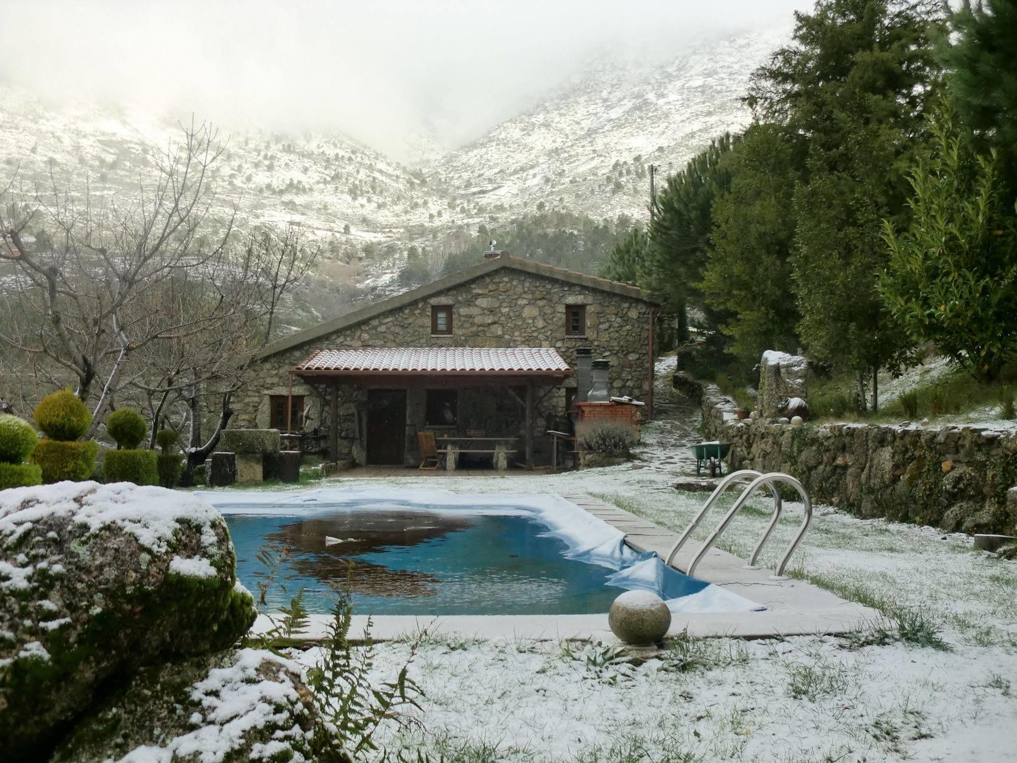 Quinta Do Circo - Serra Da Estrela - Turismo Rural Cortes do Meio Ngoại thất bức ảnh